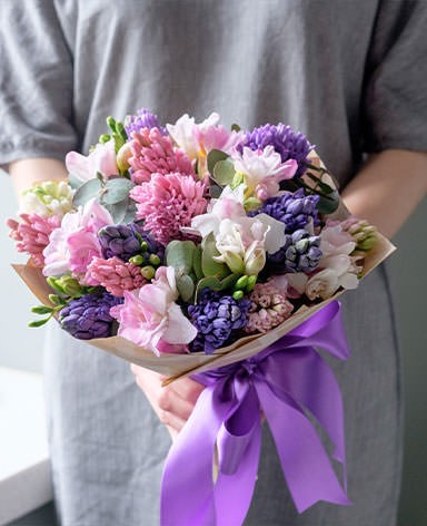 Бесплатная доставка цветов в Лабинске